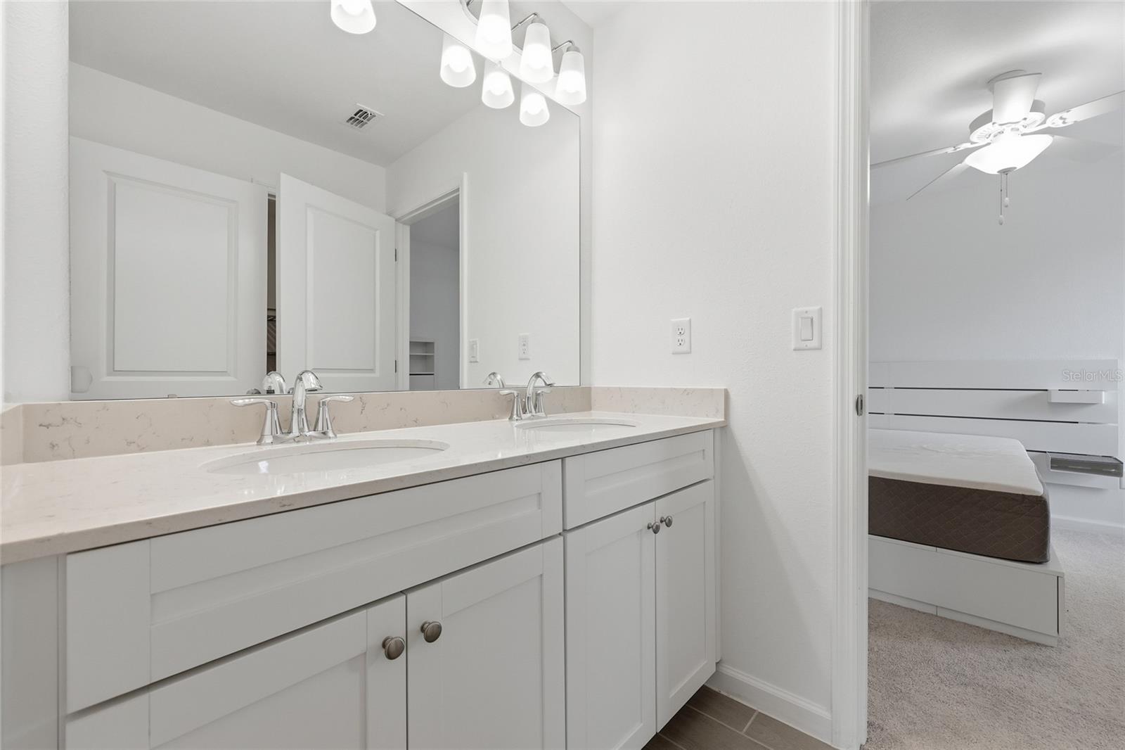 2208 NW 89TH WAY, GAINESVILLE, FL, 32606