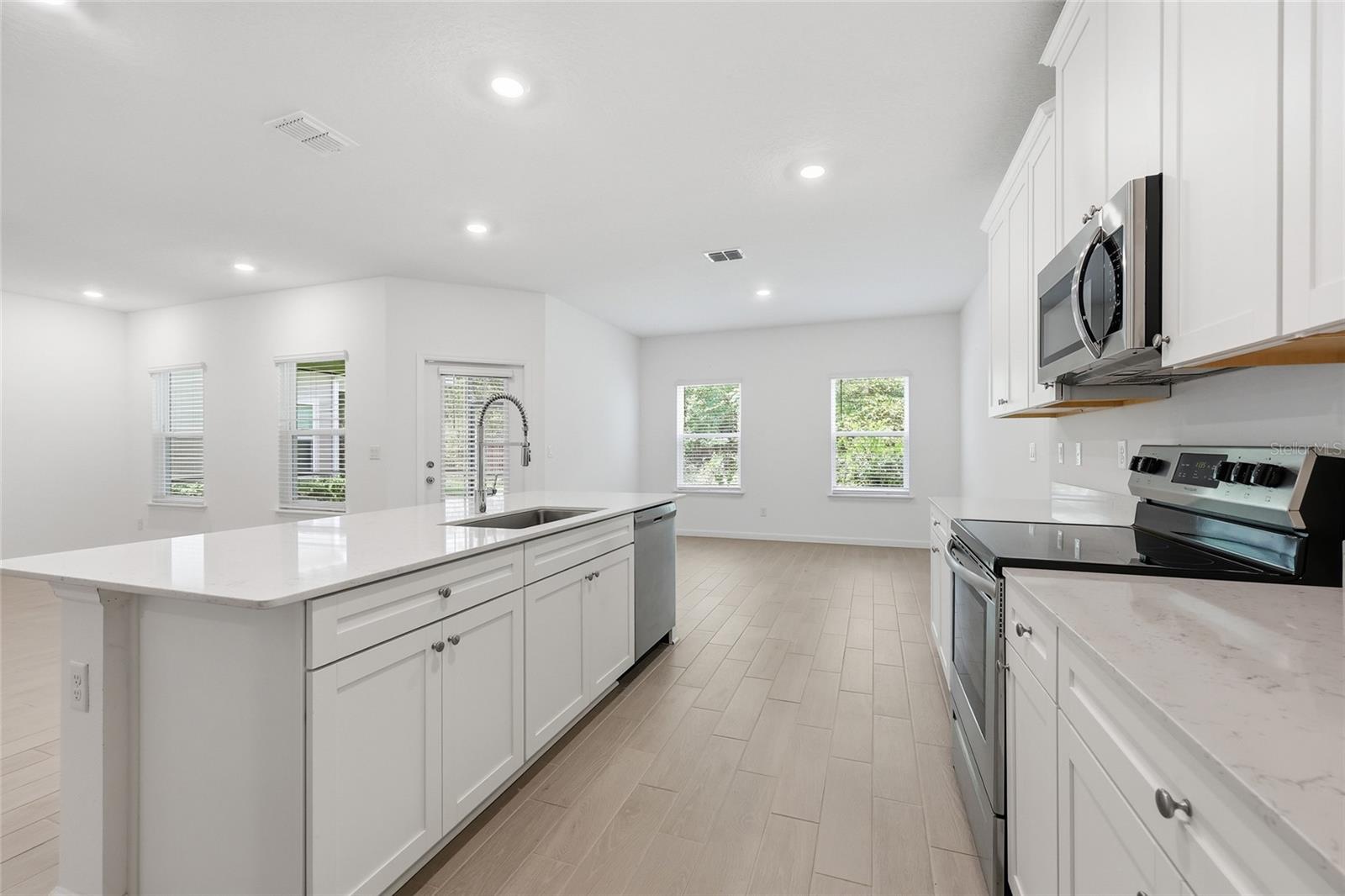 2208 NW 89TH WAY, GAINESVILLE, FL, 32606