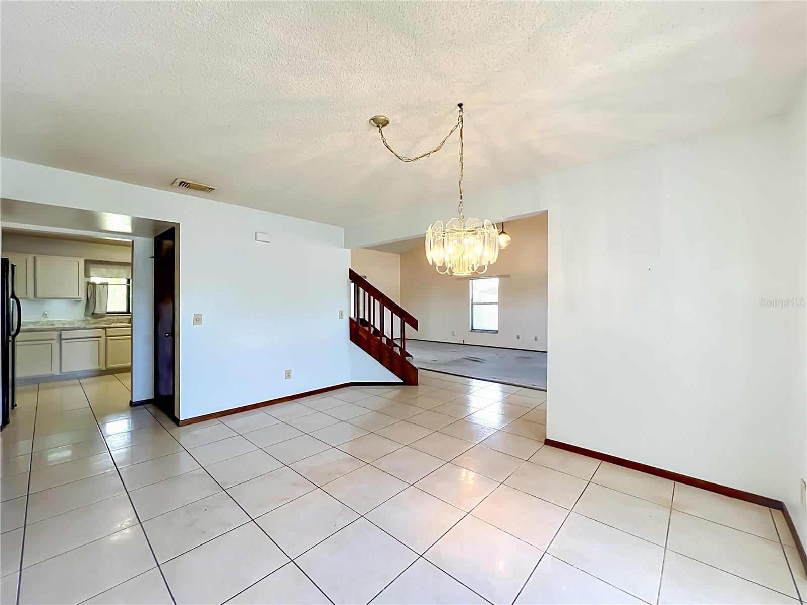 2205 FAIRMONT CIR, ORLANDO, FL, 32837