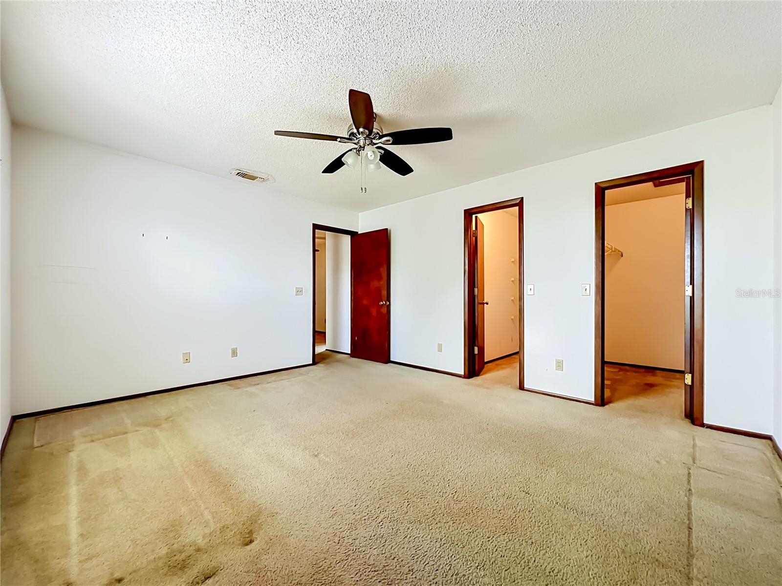 2205 FAIRMONT CIR, ORLANDO, FL, 32837