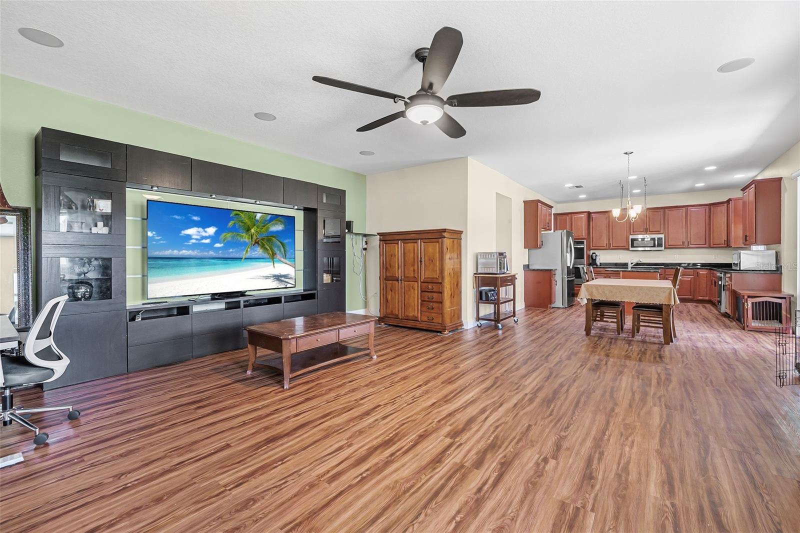 120 LOS ARBOR DR, DELAND, FL, 32724