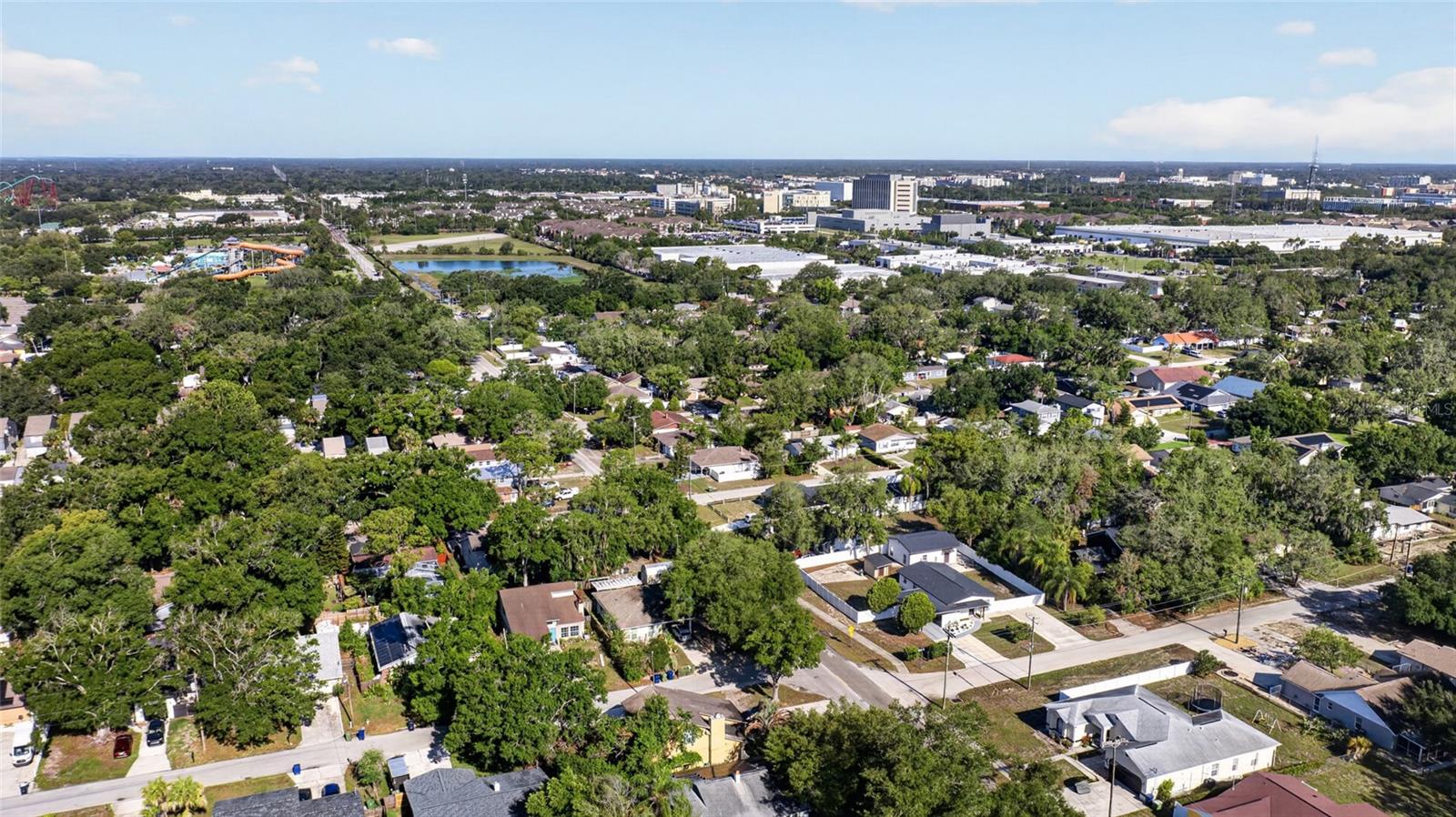 10402 N PAWNEE AVE, TAMPA, FL, 33617