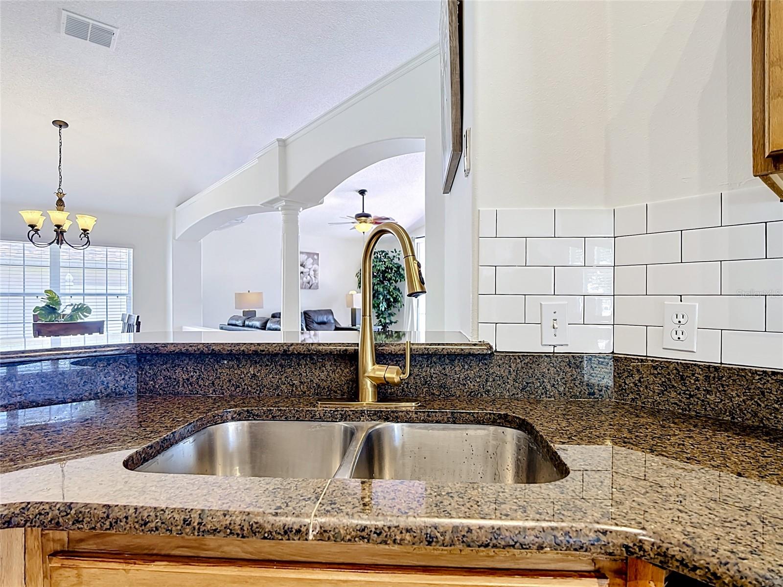7949 GOLDEN POND CIR, KISSIMMEE, FL, 34747
