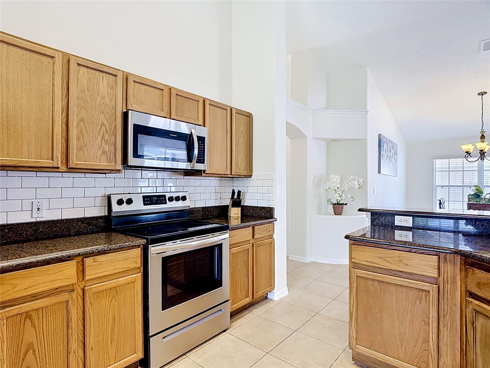 7949 GOLDEN POND CIR, KISSIMMEE, FL, 34747
