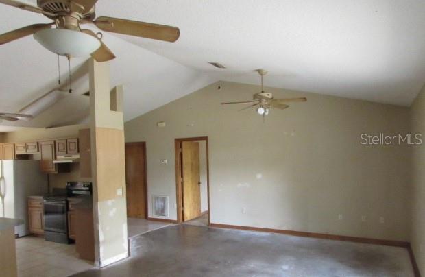 824 BERRYHILL CIR, FRUITLAND PARK, FL, 34731