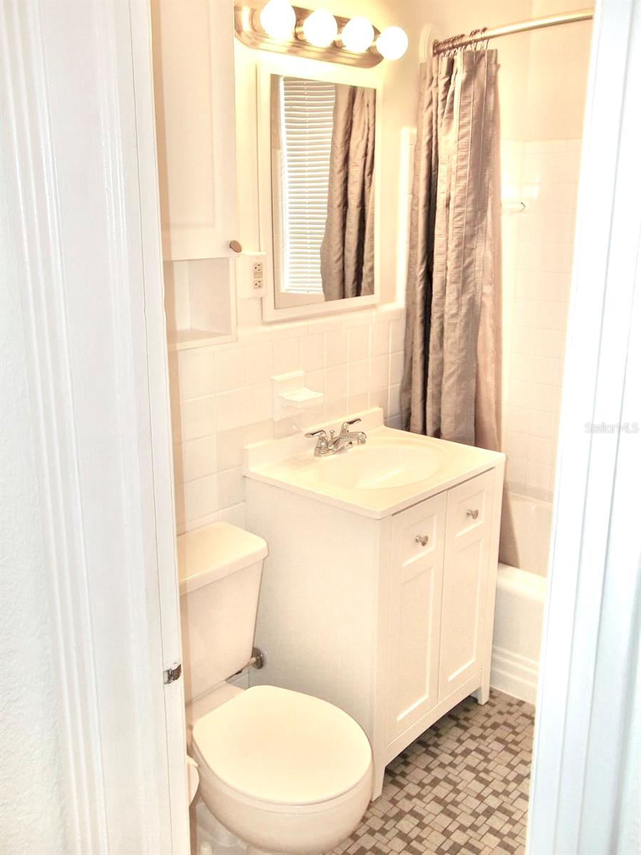 411 PLEASANT ST, CLEARWATER, FL, 33755