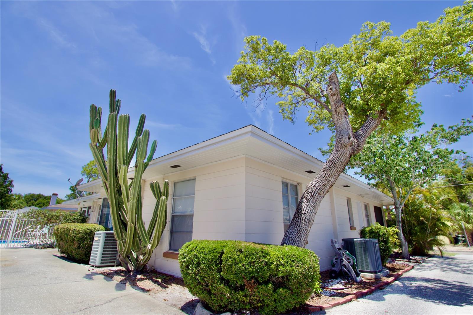 411 PLEASANT ST, CLEARWATER, FL, 33755