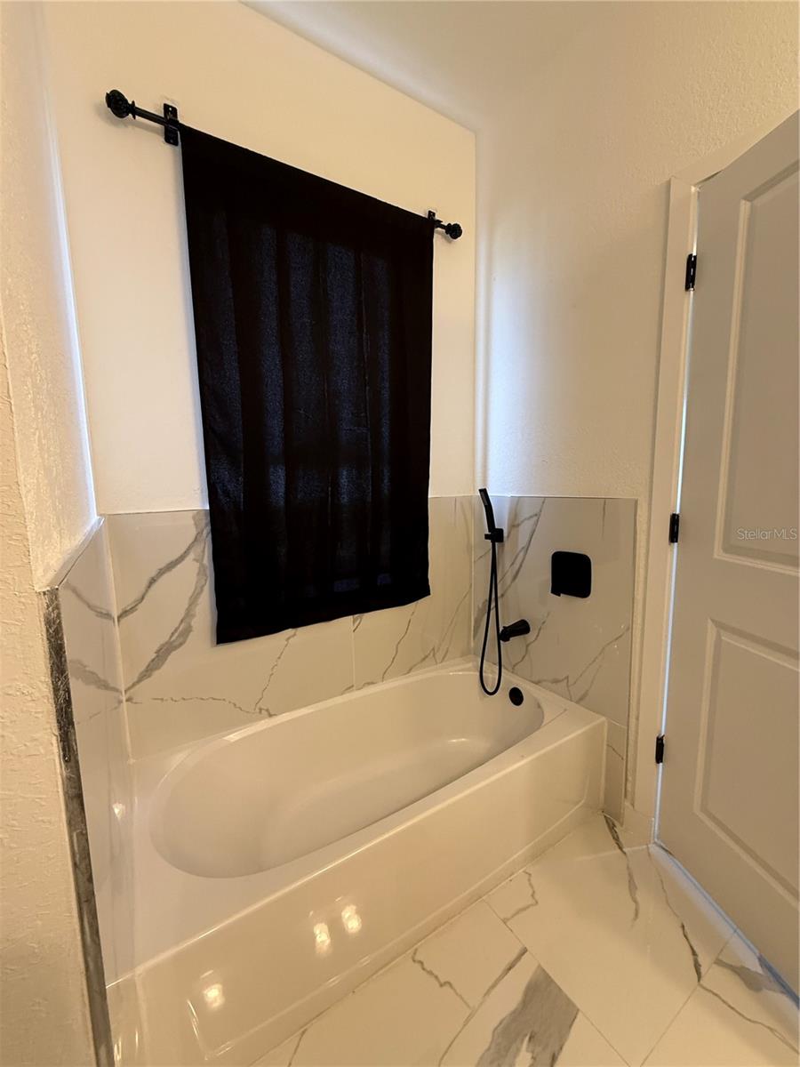 6288 CHORUS DR, MASCOTTE, FL, 34753