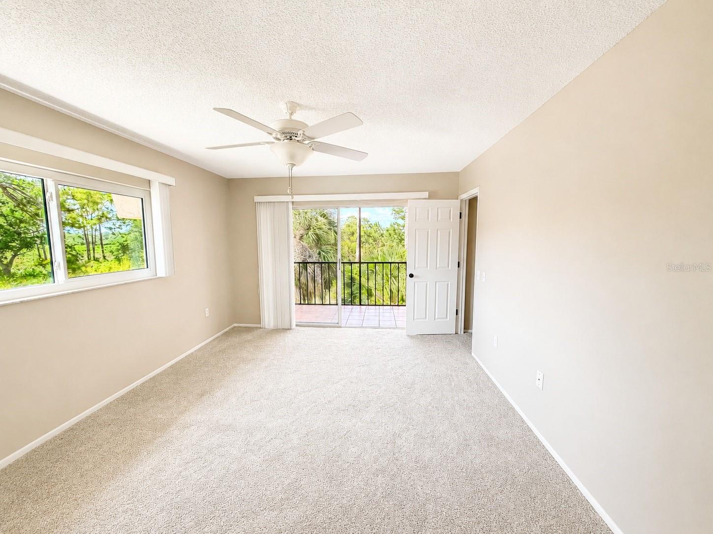 211 RUBENS DR #E, NOKOMIS, FL, 34275