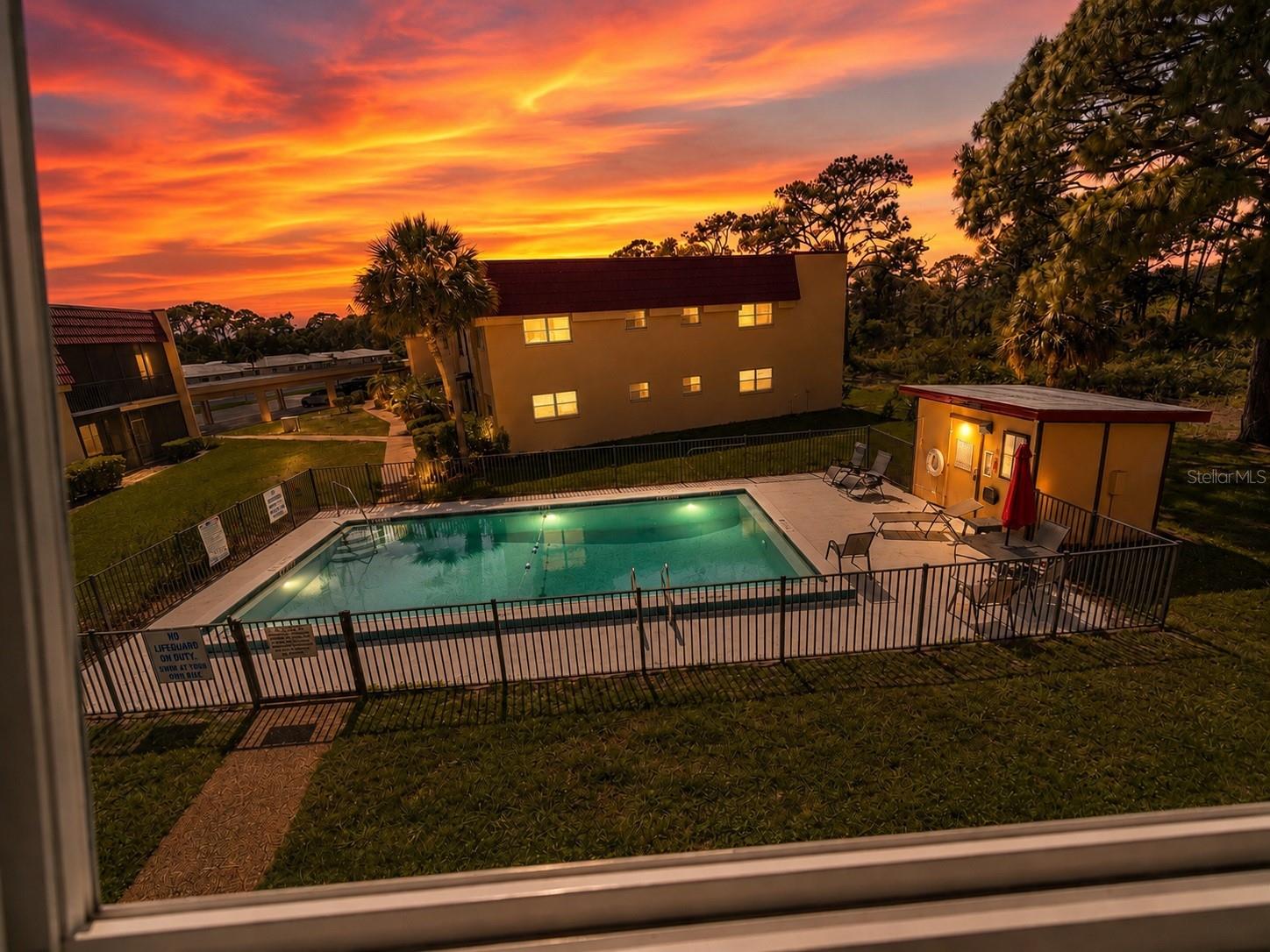 211 RUBENS DR #E, NOKOMIS, FL, 34275