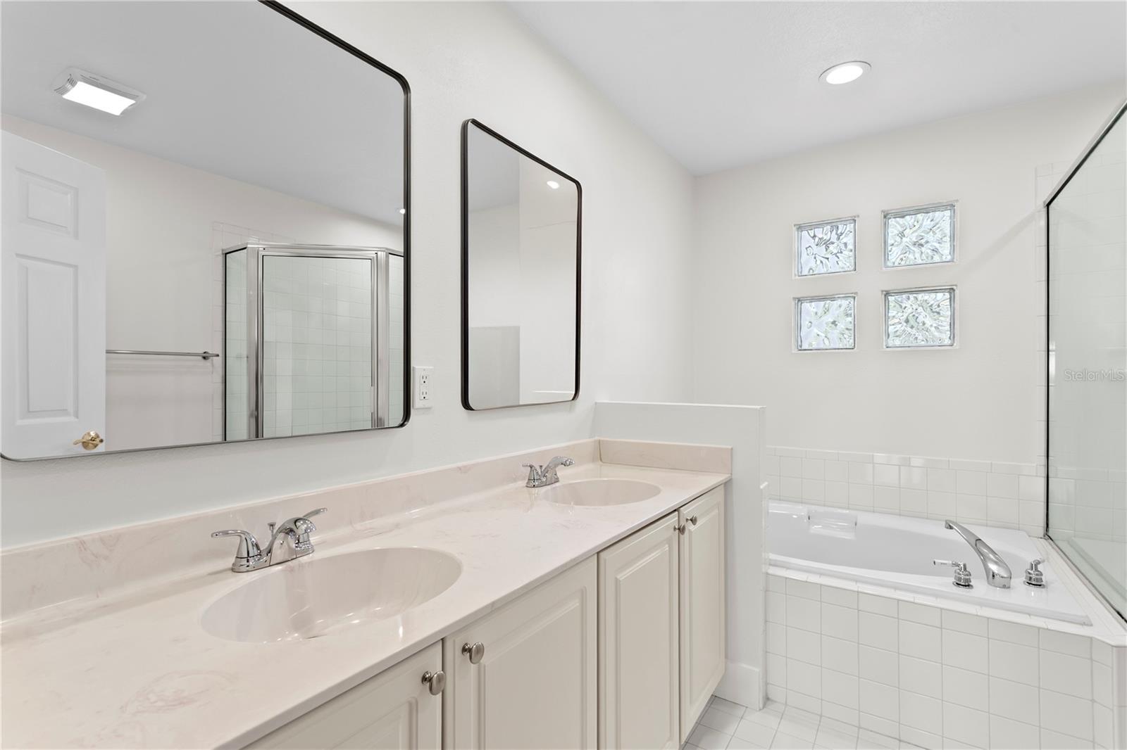 1119 SHIPWATCH CIR, TAMPA, FL, 33602