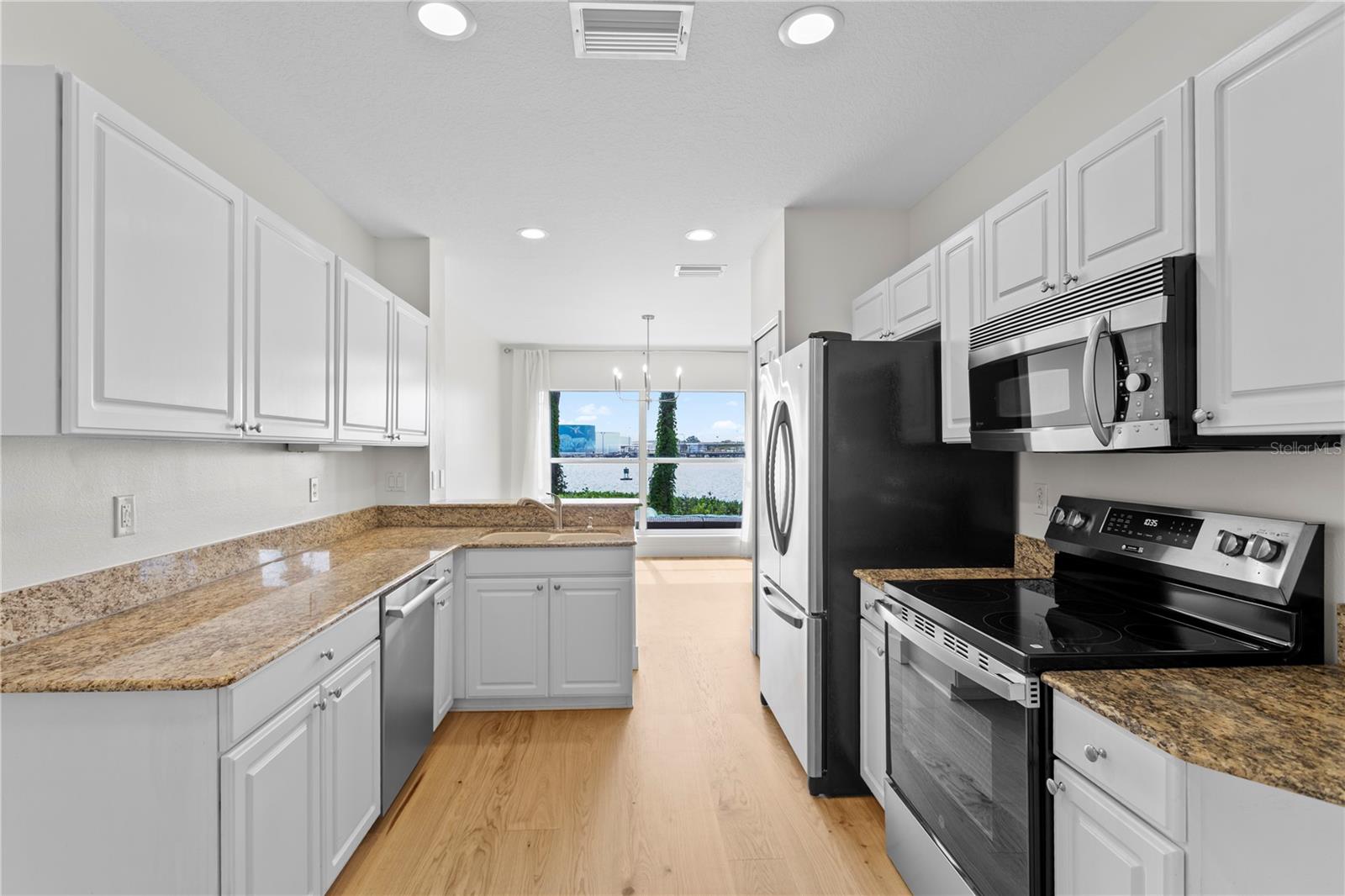 1119 SHIPWATCH CIR, TAMPA, FL, 33602