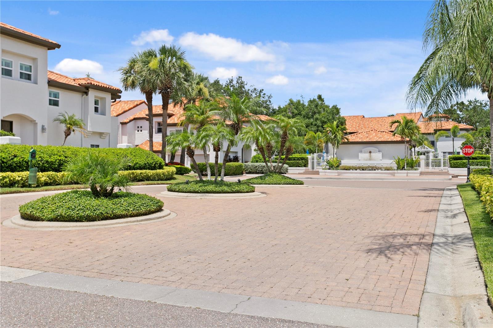 1119 SHIPWATCH CIR, TAMPA, FL, 33602