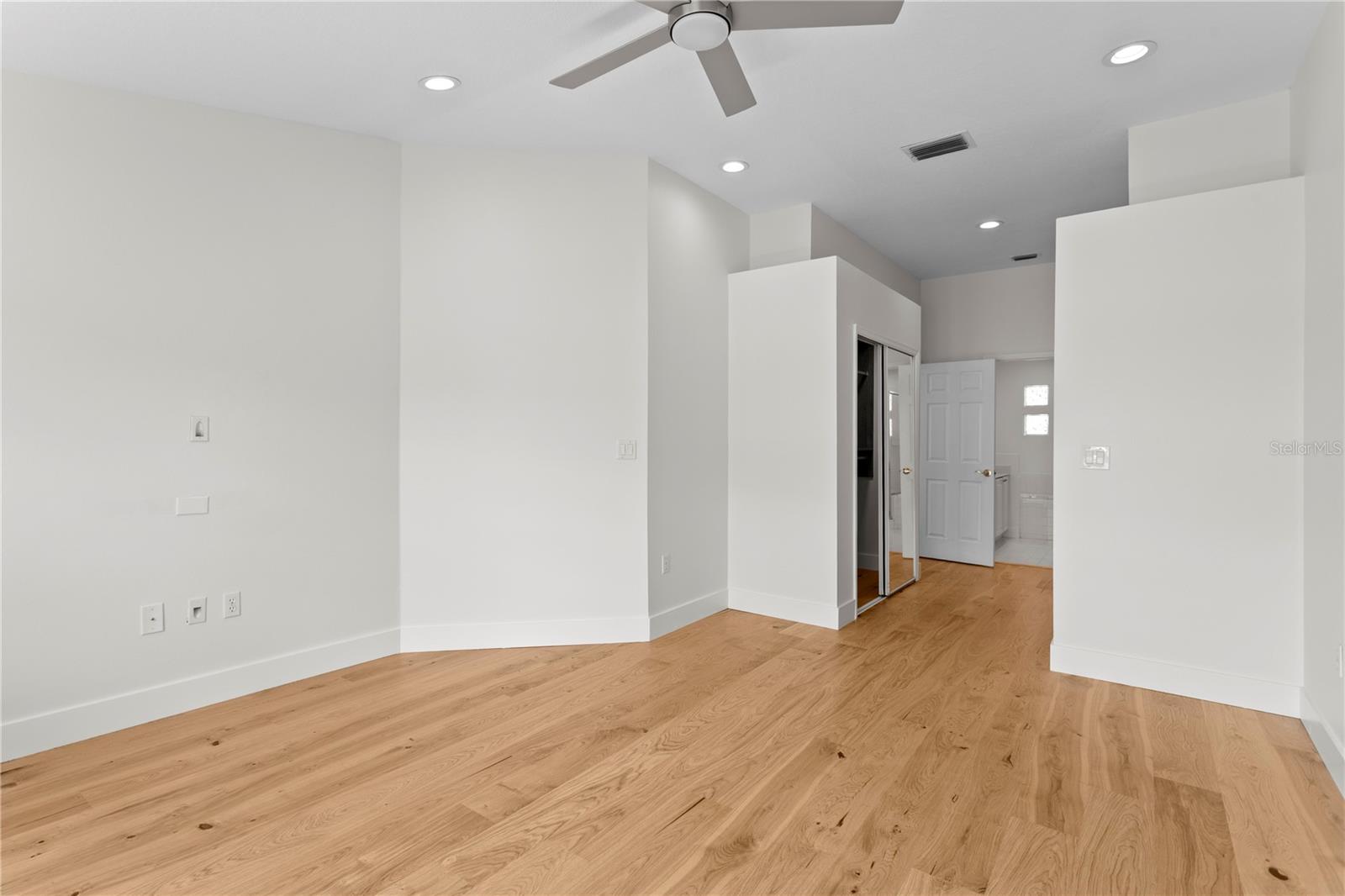 1119 SHIPWATCH CIR, TAMPA, FL, 33602