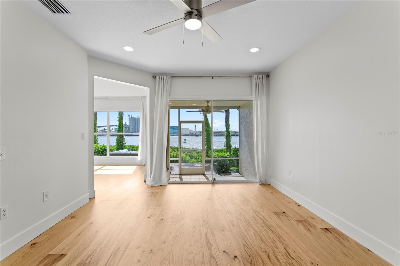 1119 SHIPWATCH CIR, TAMPA, FL, 33602