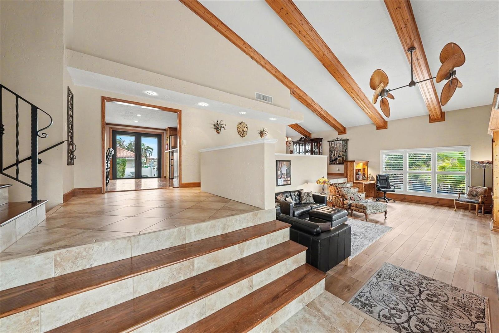 5900 LEELAND ST S, ST PETERSBURG, FL, 33715