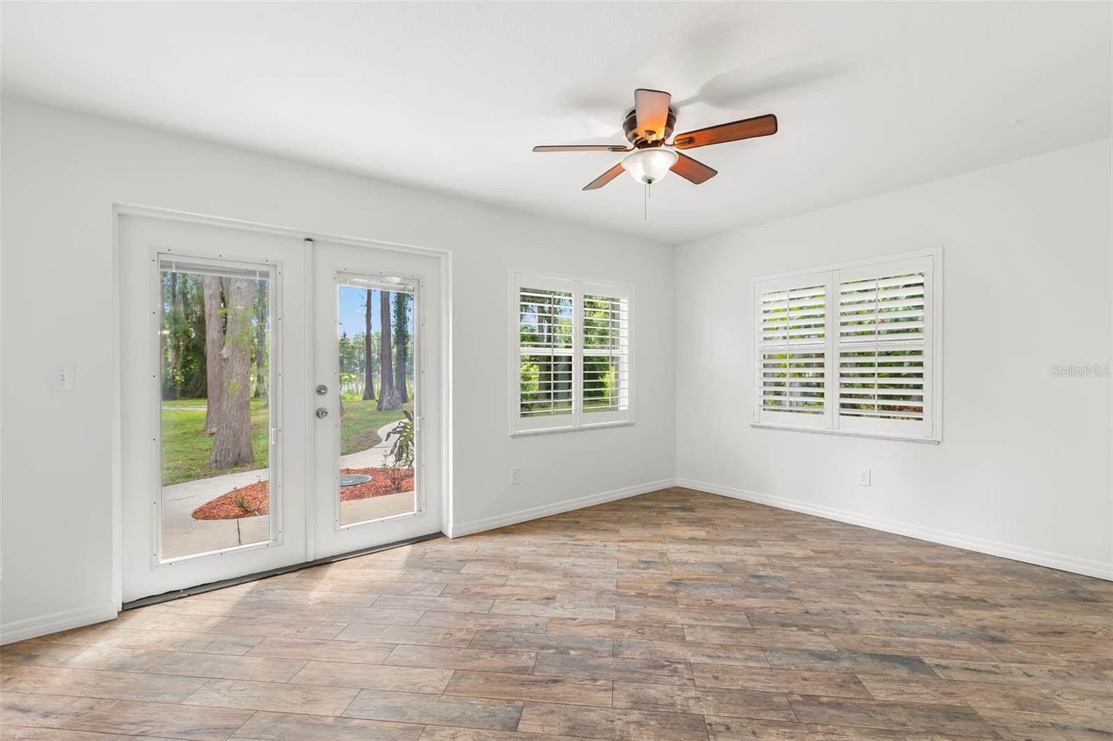 17309 N DALE MABRY HWY, LUTZ, FL, 33548