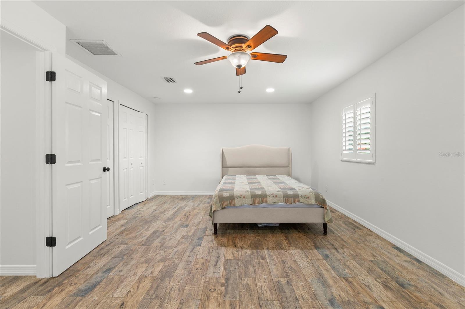 17309 N DALE MABRY HWY, LUTZ, FL, 33548