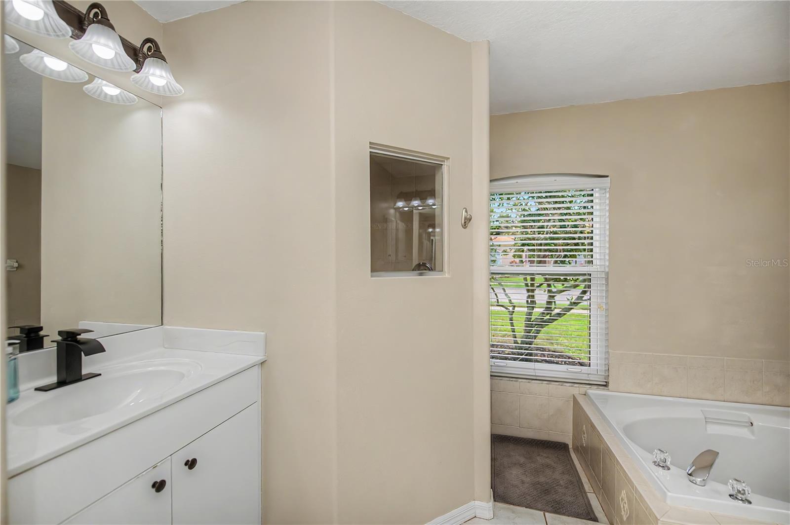 2145 DATE PALM WAY, VENICE, FL, 34292
