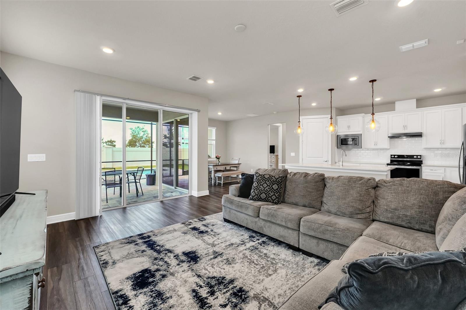 2001 SPRING SHOWER CIR, KISSIMMEE, FL, 34744