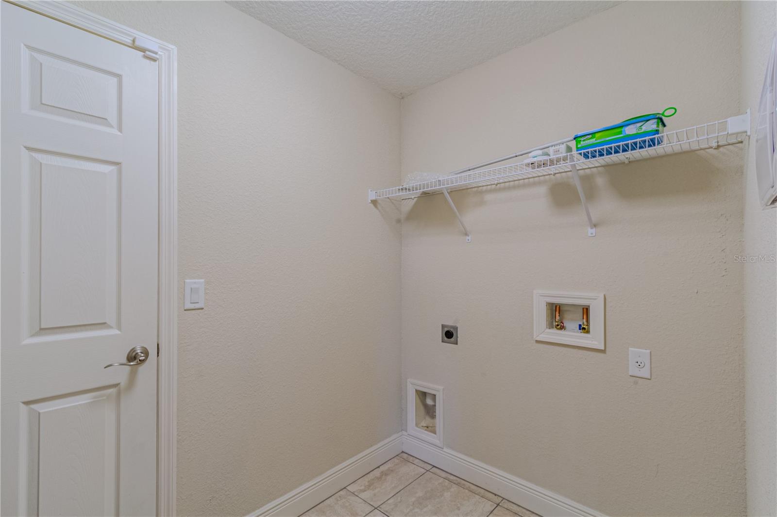 8593 PLUMERIA AVE, ORLANDO, FL, 32825