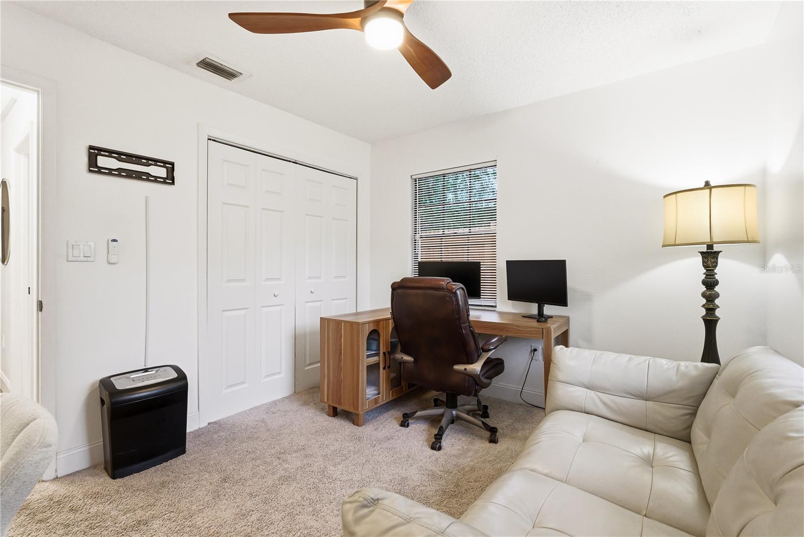 1820 N MERRICK DR, DELTONA, FL, 32738
