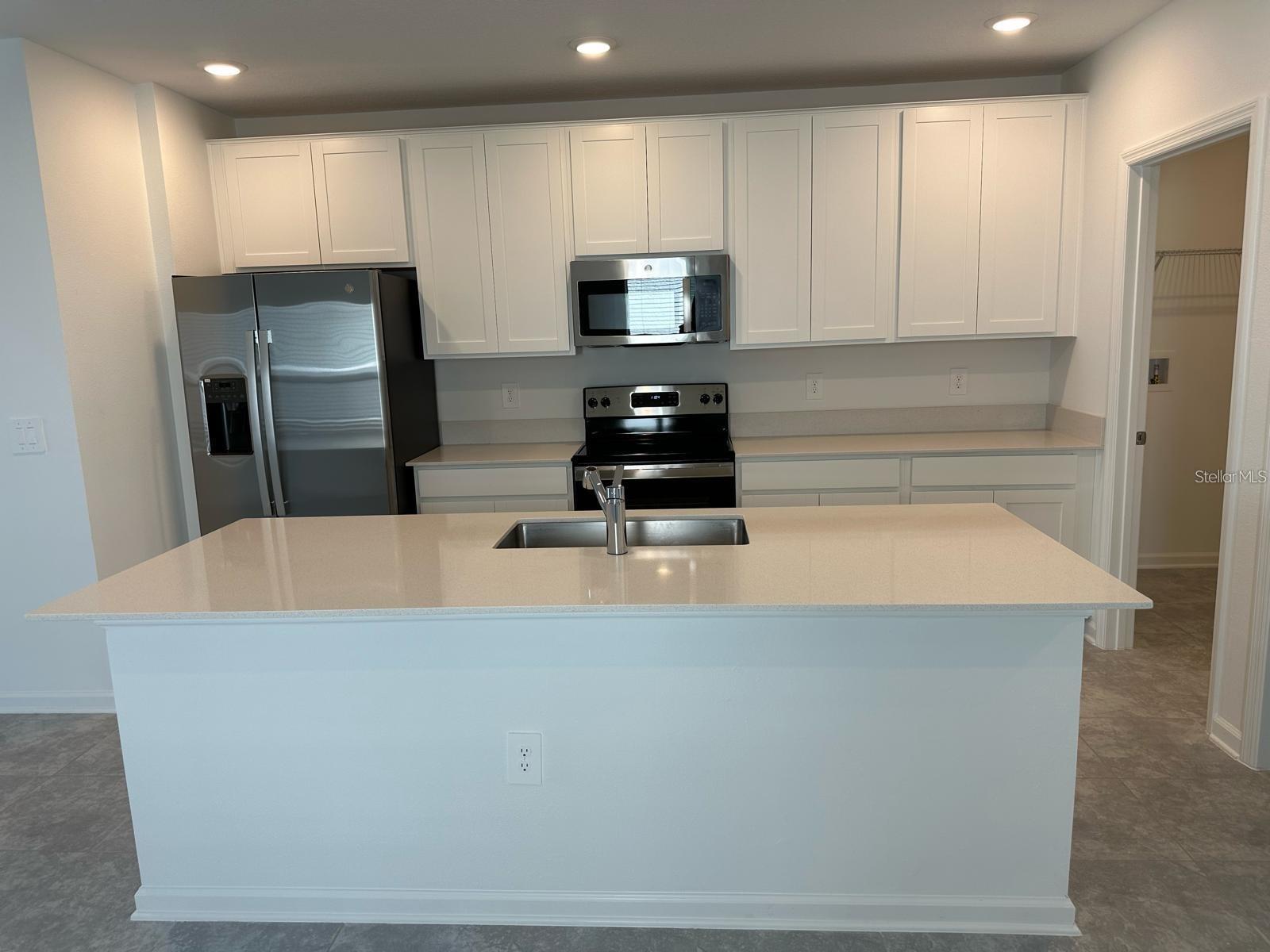 417 CEDAR KY, DAVENPORT, FL, 33837