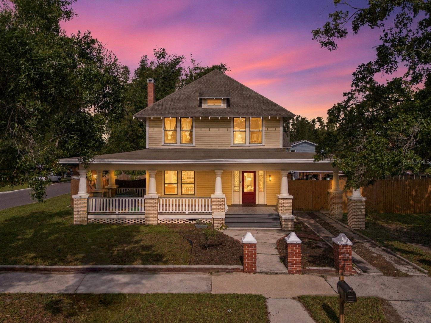 5202 N SEMINOLE AVE, TAMPA, FL, 33603