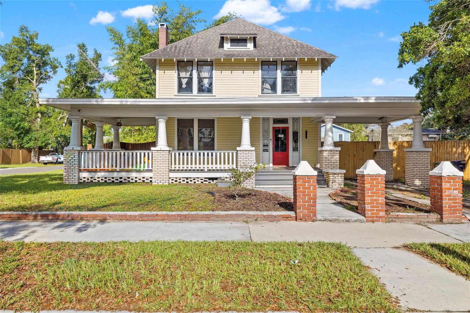 5202 N SEMINOLE AVE, TAMPA, FL, 33603