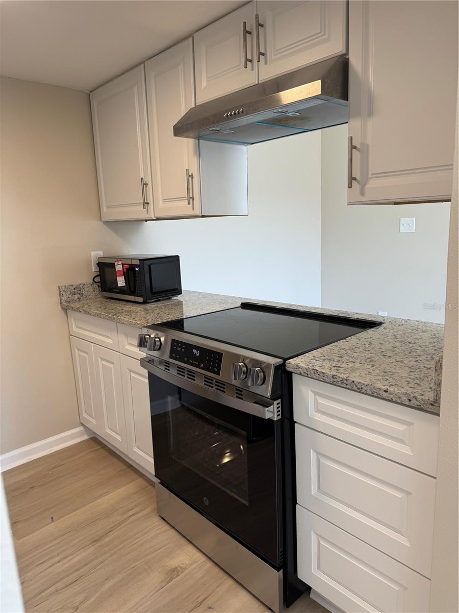 5521 BAY BLVD #105, PORT RICHEY, FL, 34668