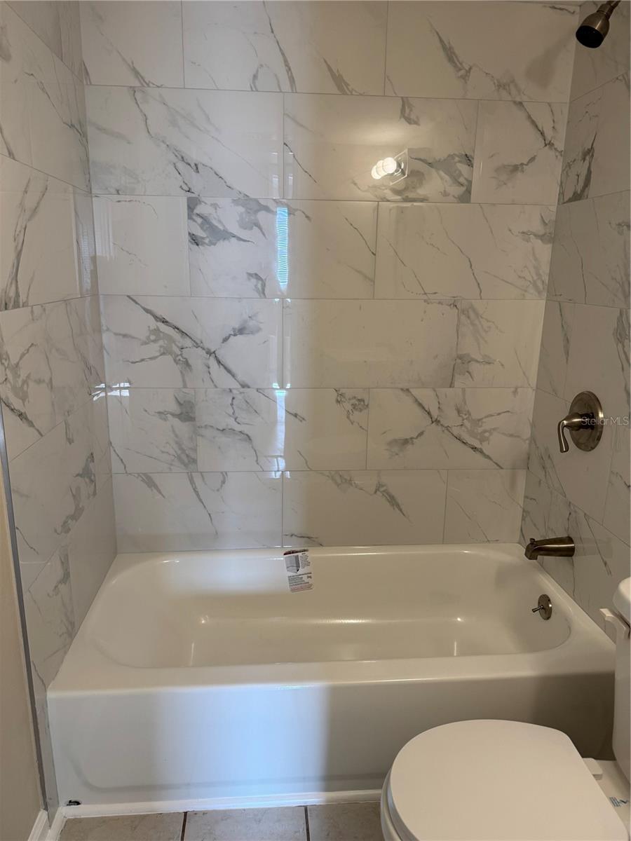 5521 BAY BLVD #105, PORT RICHEY, FL, 34668
