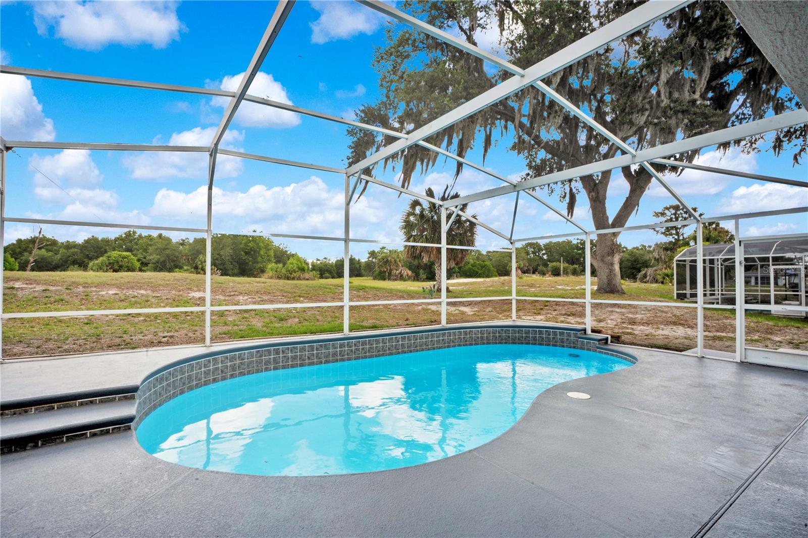 201 GOLF AIRE BLVD, HAINES CITY, FL, 33844