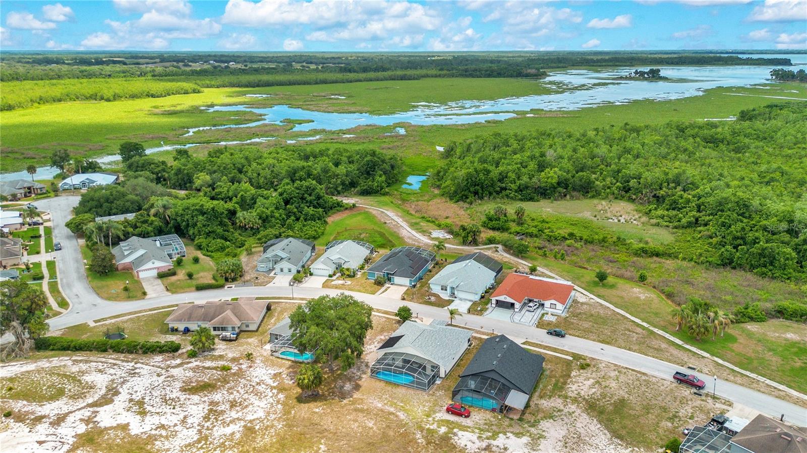 201 GOLF AIRE BLVD, HAINES CITY, FL, 33844