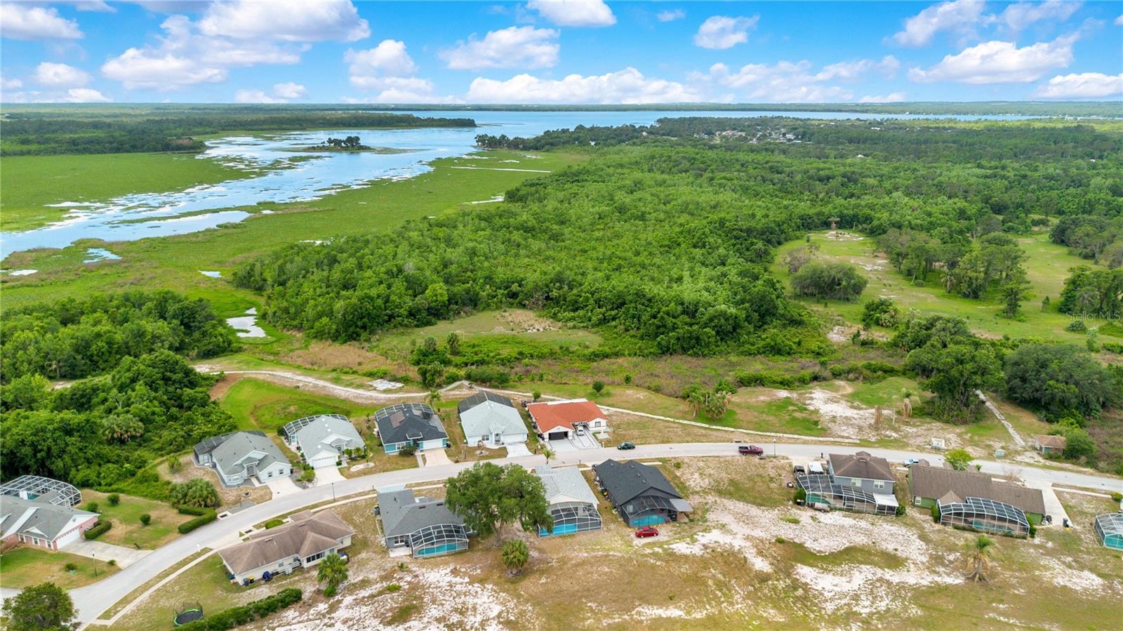 201 GOLF AIRE BLVD, HAINES CITY, FL, 33844