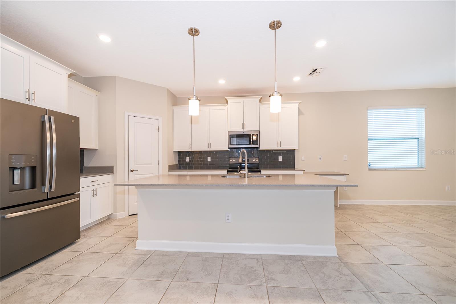11100 LONGLEAF WOODS DR, ORLANDO, FL, 32832