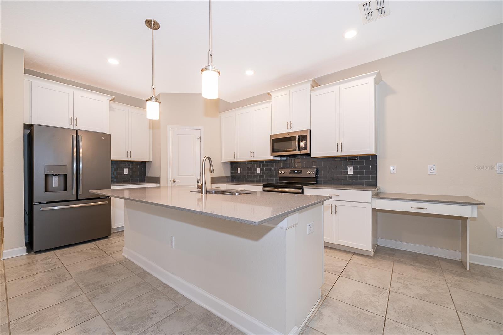 11100 LONGLEAF WOODS DR, ORLANDO, FL, 32832