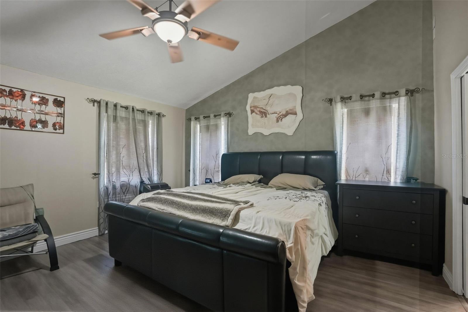24050 WINDING CREEK DR, BROOKSVILLE, FL, 34601