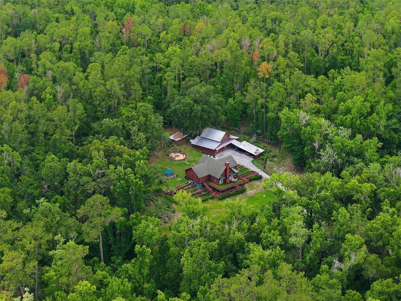 24050 WINDING CREEK DR, BROOKSVILLE, FL, 34601