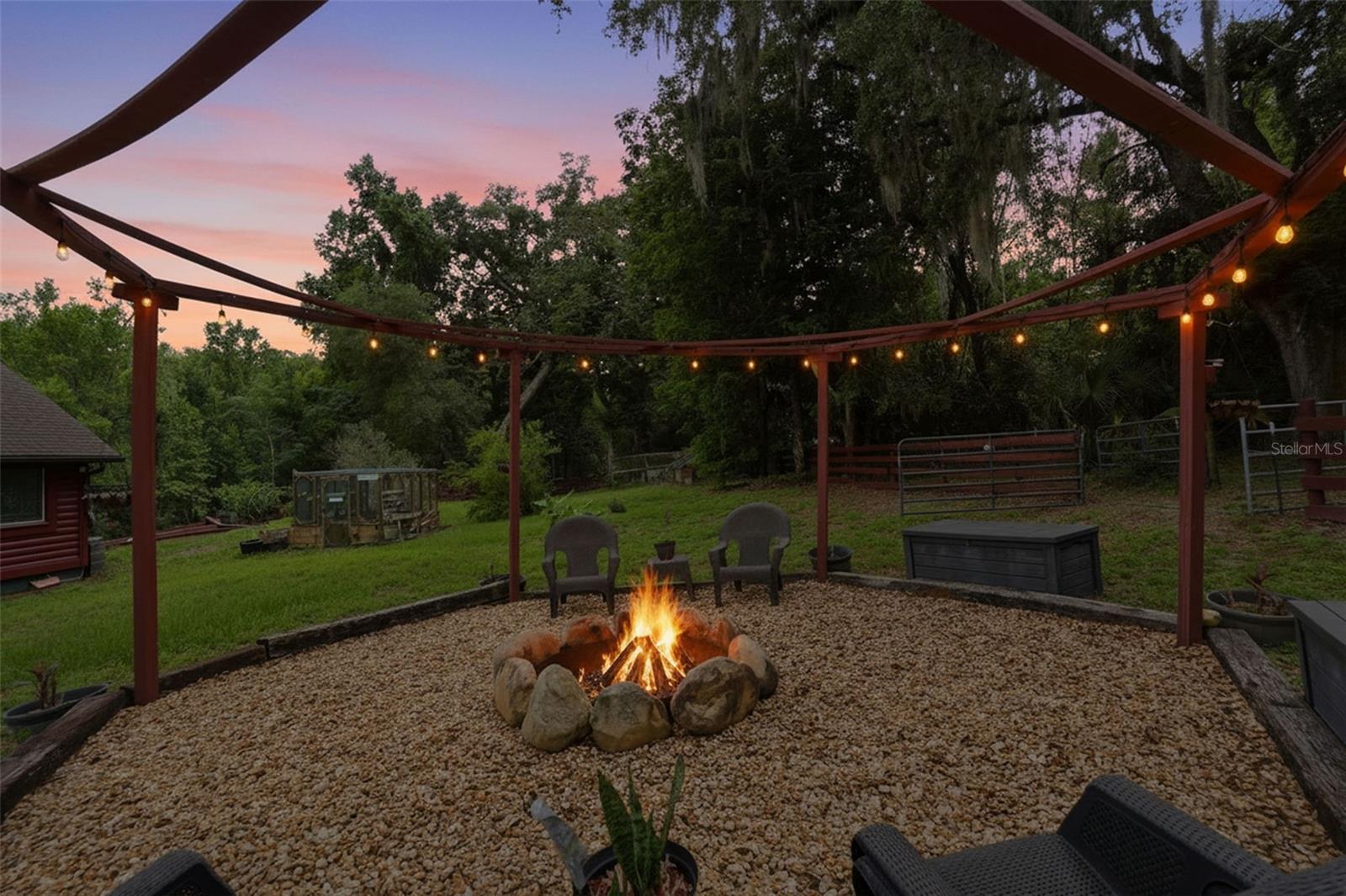 24050 WINDING CREEK DR, BROOKSVILLE, FL, 34601