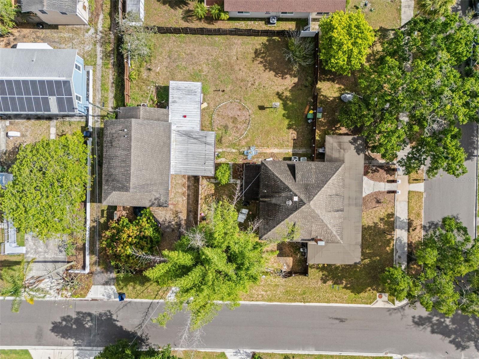 5202 N SEMINOLE AVE, TAMPA, FL, 33603