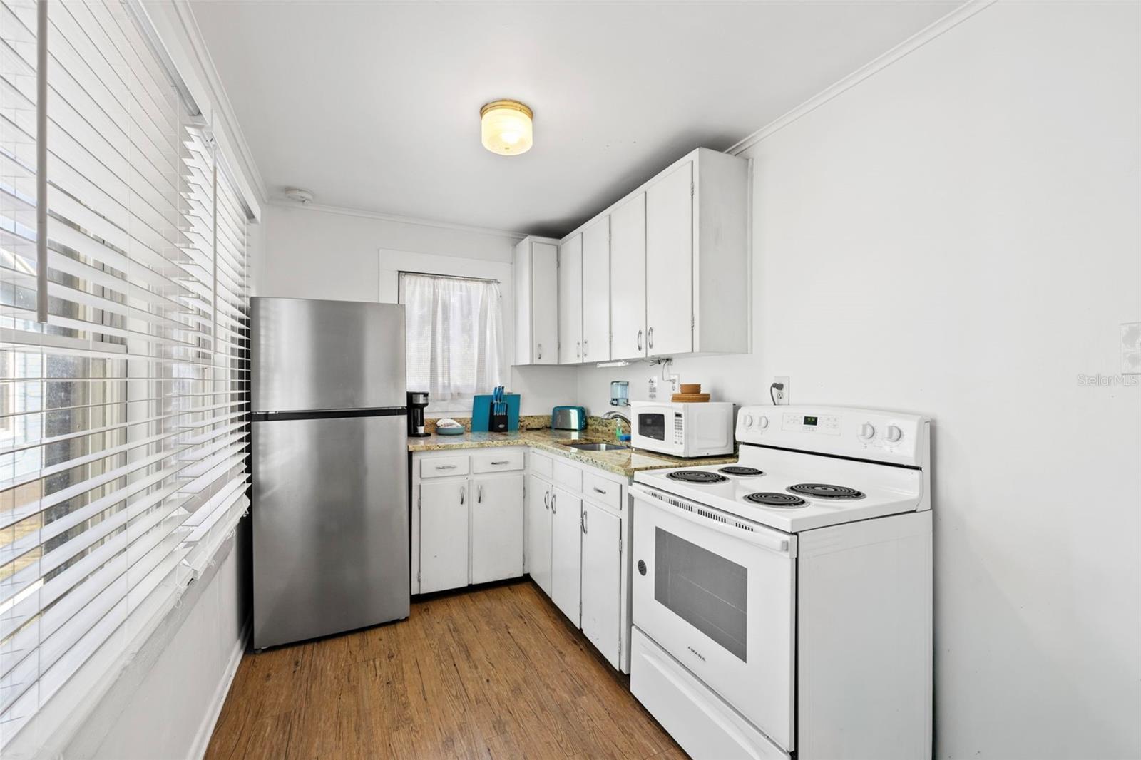 5202 N SEMINOLE AVE, TAMPA, FL, 33603