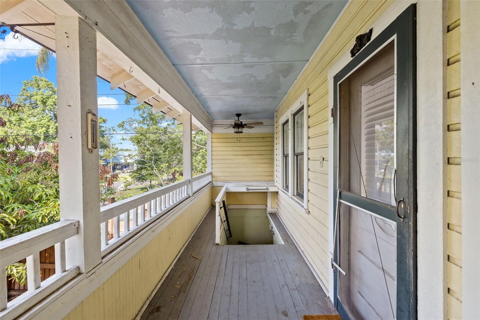 5202 N SEMINOLE AVE, TAMPA, FL, 33603