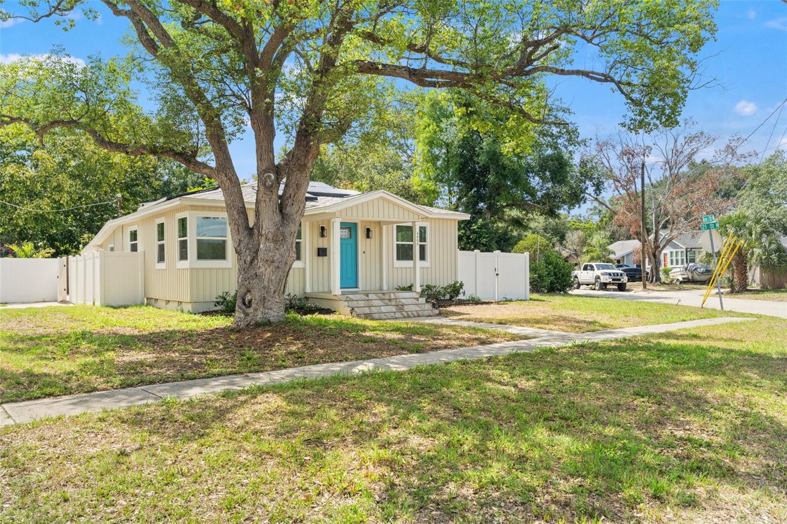 4600 21ST ST N, ST PETERSBURG, FL, 33714