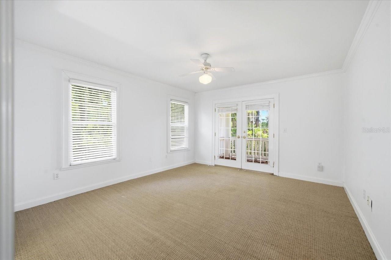 15612 HOWELL PARK LN, TAMPA, FL, 33625