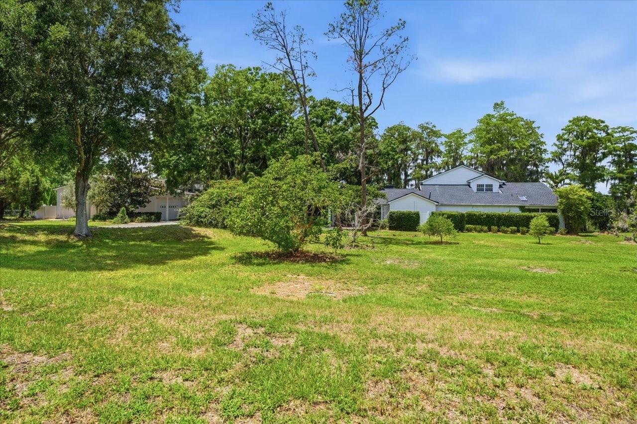 15612 HOWELL PARK LN, TAMPA, FL, 33625