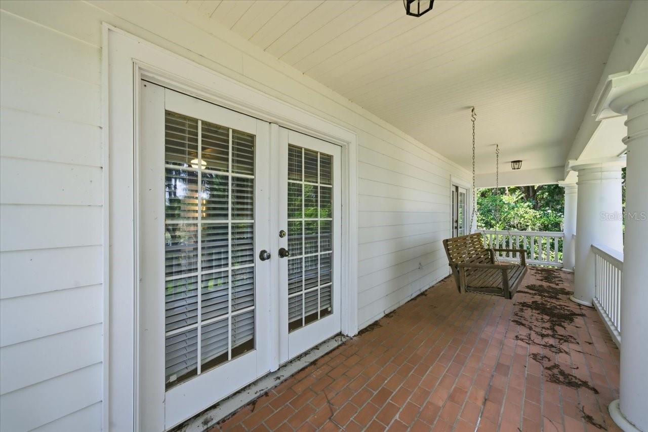 15612 HOWELL PARK LN, TAMPA, FL, 33625