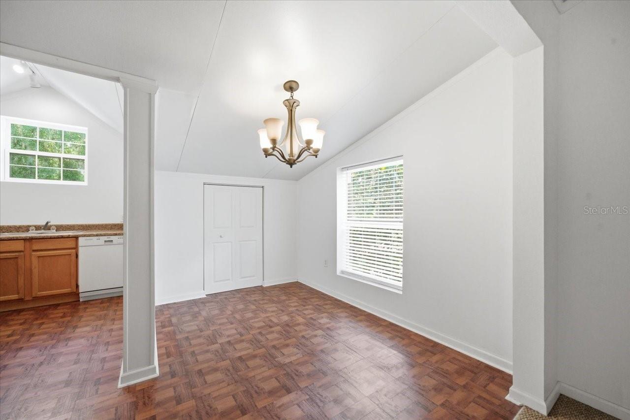 15612 HOWELL PARK LN, TAMPA, FL, 33625