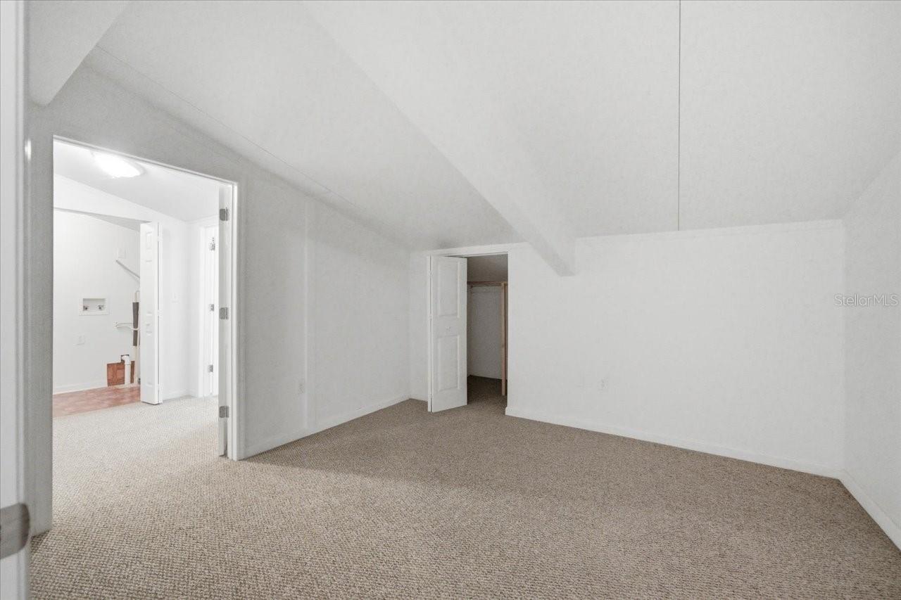 15612 HOWELL PARK LN, TAMPA, FL, 33625