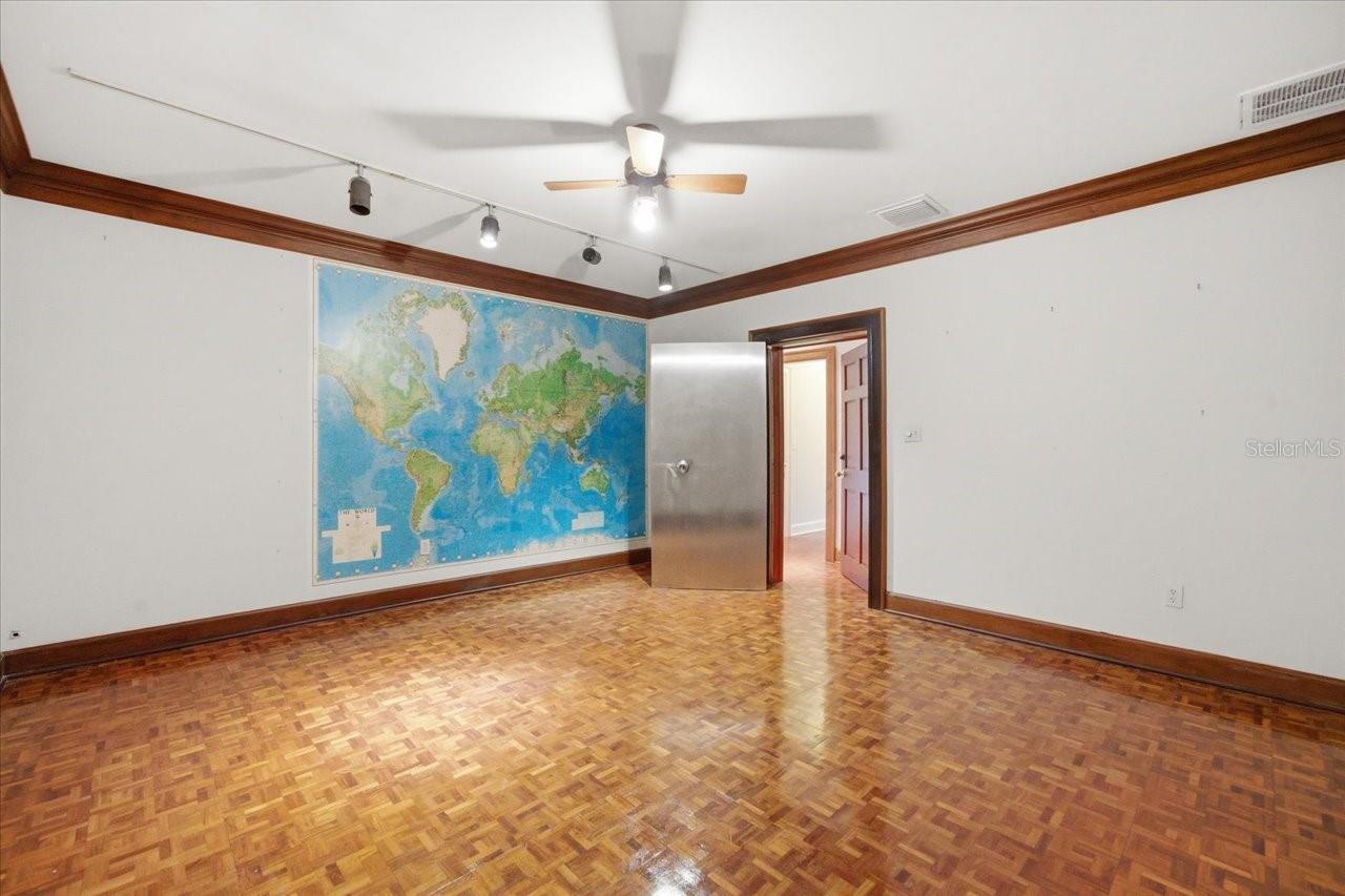15612 HOWELL PARK LN, TAMPA, FL, 33625
