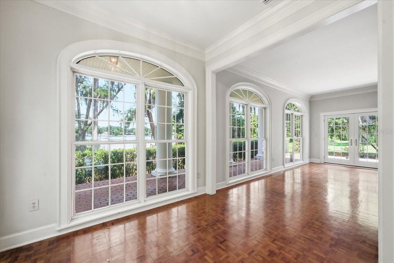 15612 HOWELL PARK LN, TAMPA, FL, 33625